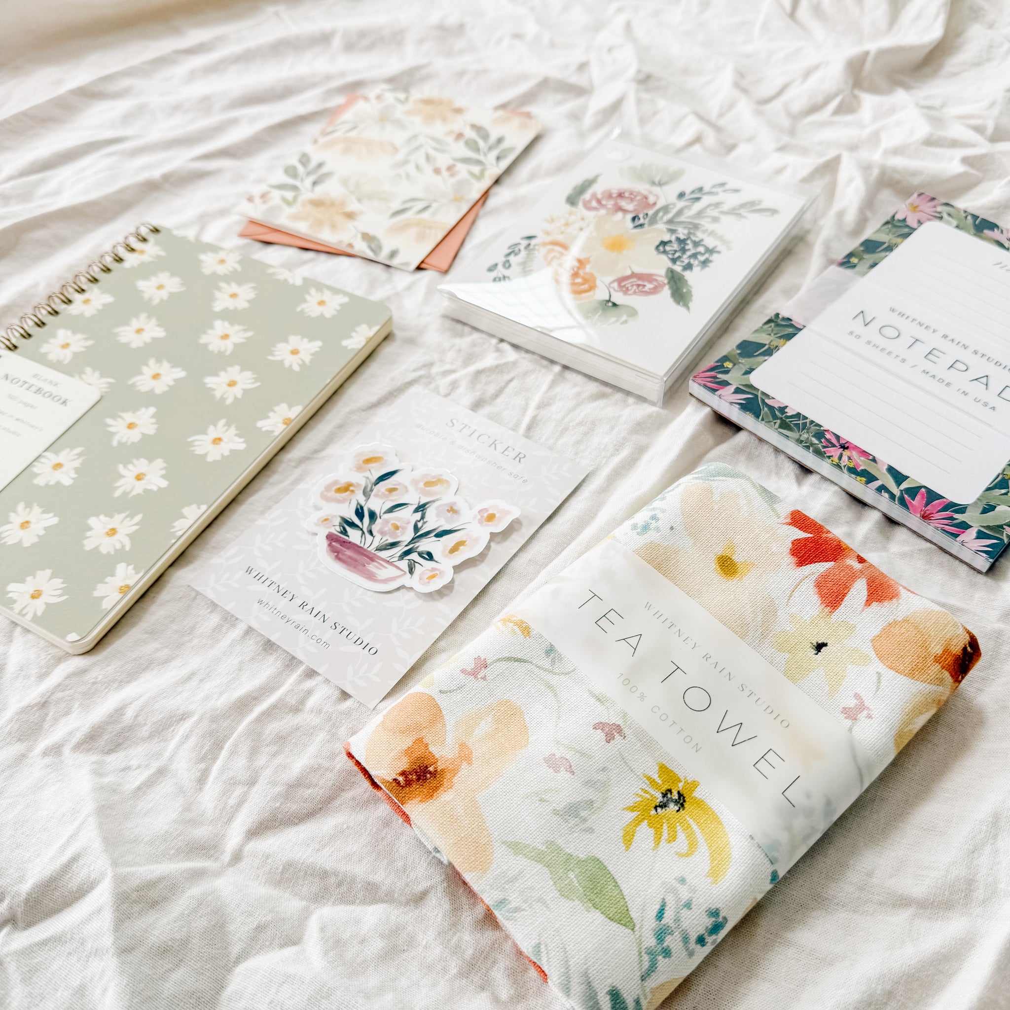 Gift Bundle - Light Themed