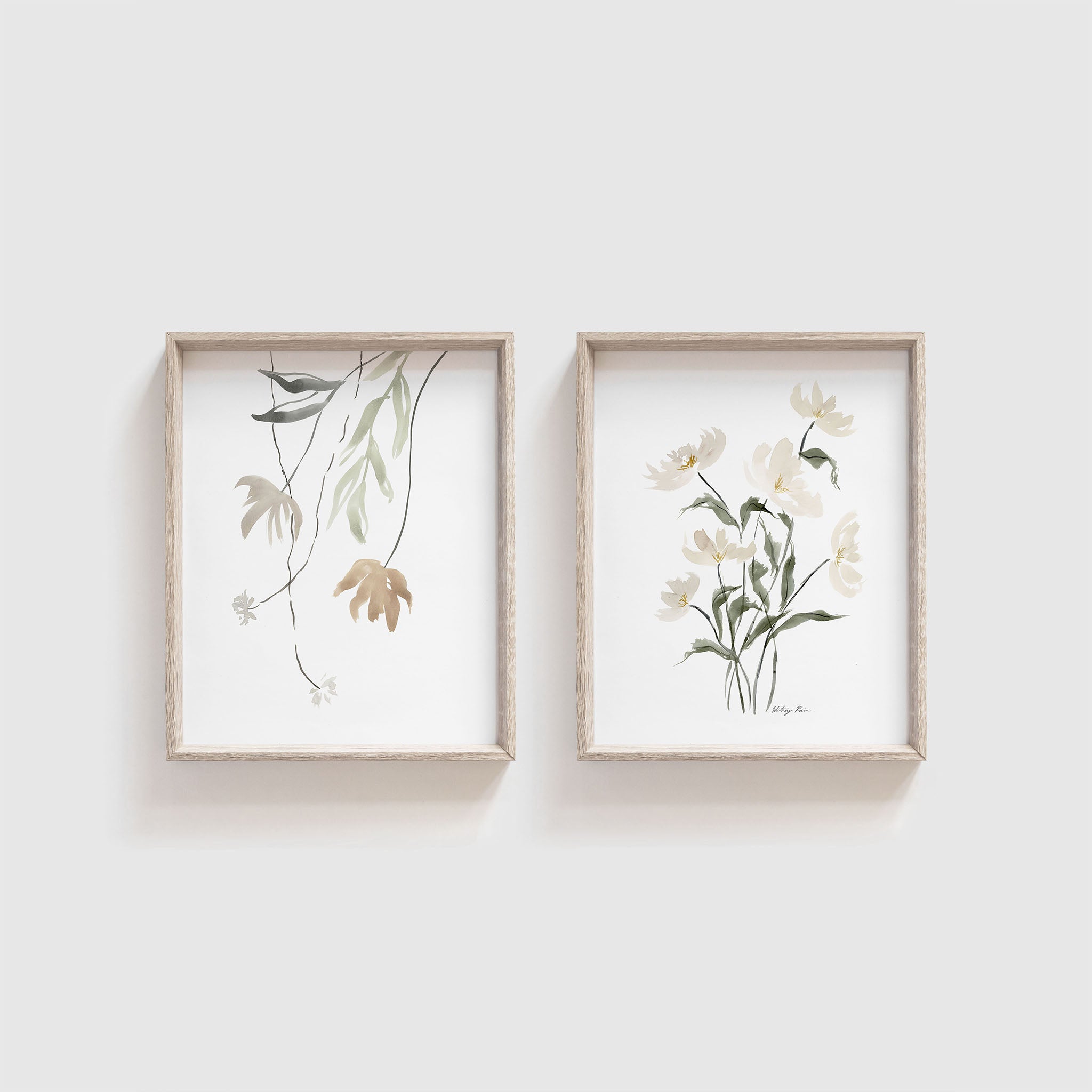 Set of 2 Neutral Flower Prints